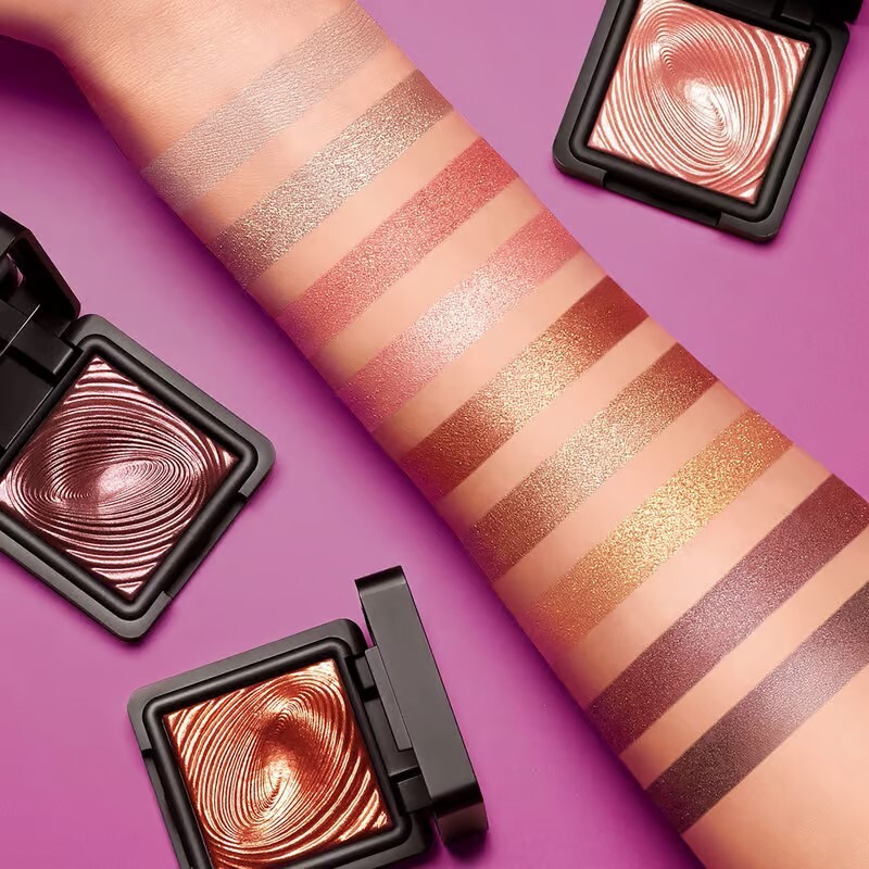 ايشادو كيكو Kiko water eyeshadow