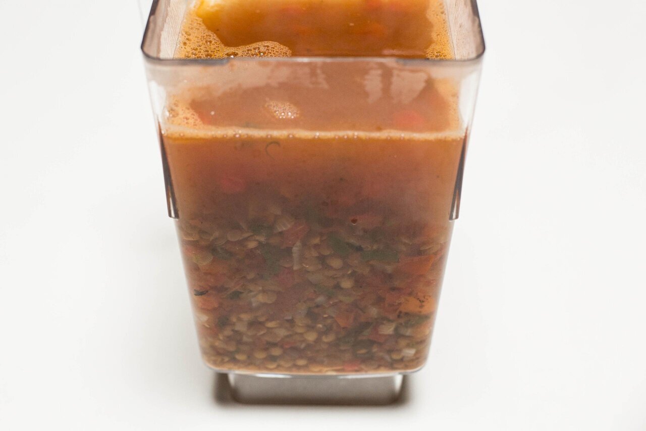 شوربة العدس بالطماطم 7