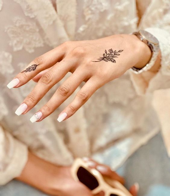 افكار رسومات حنة للايد.41 افكار رسومات حنة للايد.41