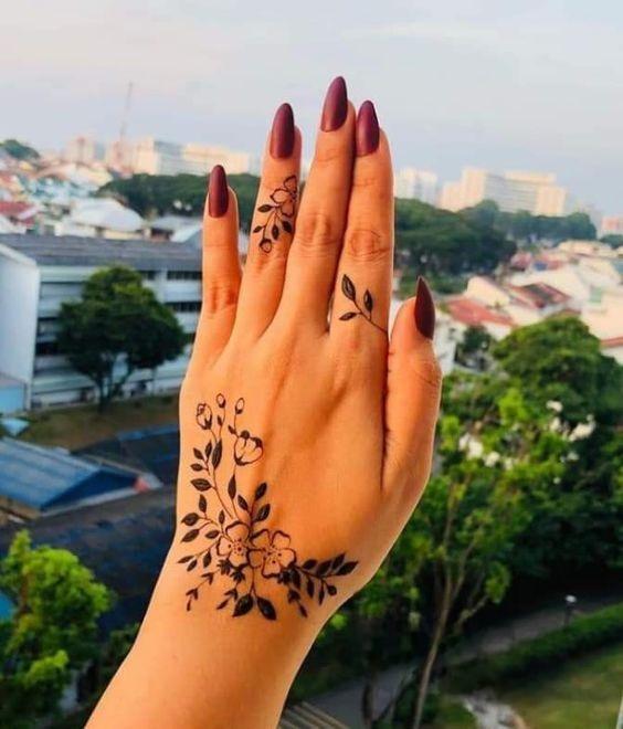افكار رسومات حنة للايد.43 افكار رسومات حنة للايد.43