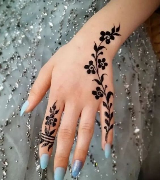 افكار رسومات حنة للايد.50 افكار رسومات حنة للايد.50
