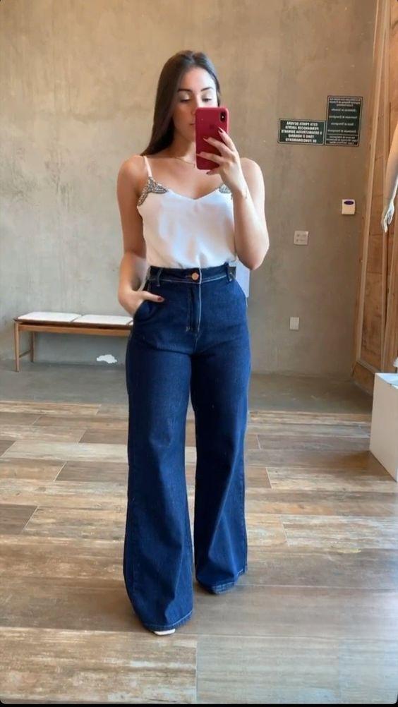 الجينز برجل واسعة.66 الجينز برجل واسعة.66