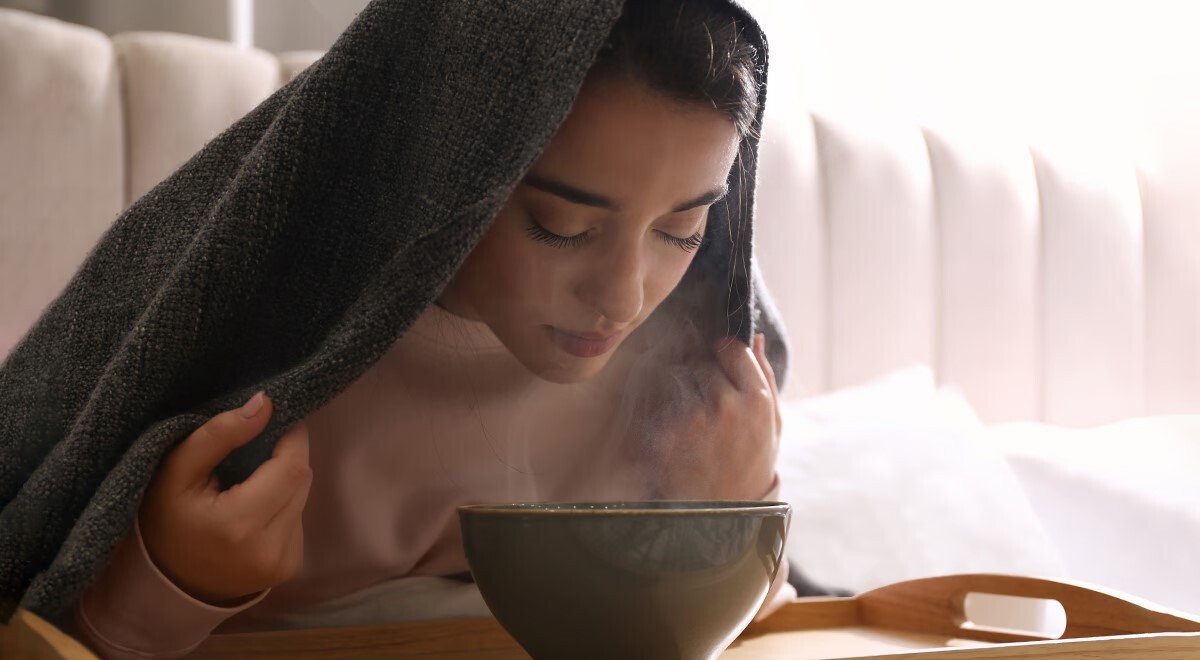 فوايد البخار لعلاج حب الشباب.1 فوايد البخار لعلاج حب الشباب.1