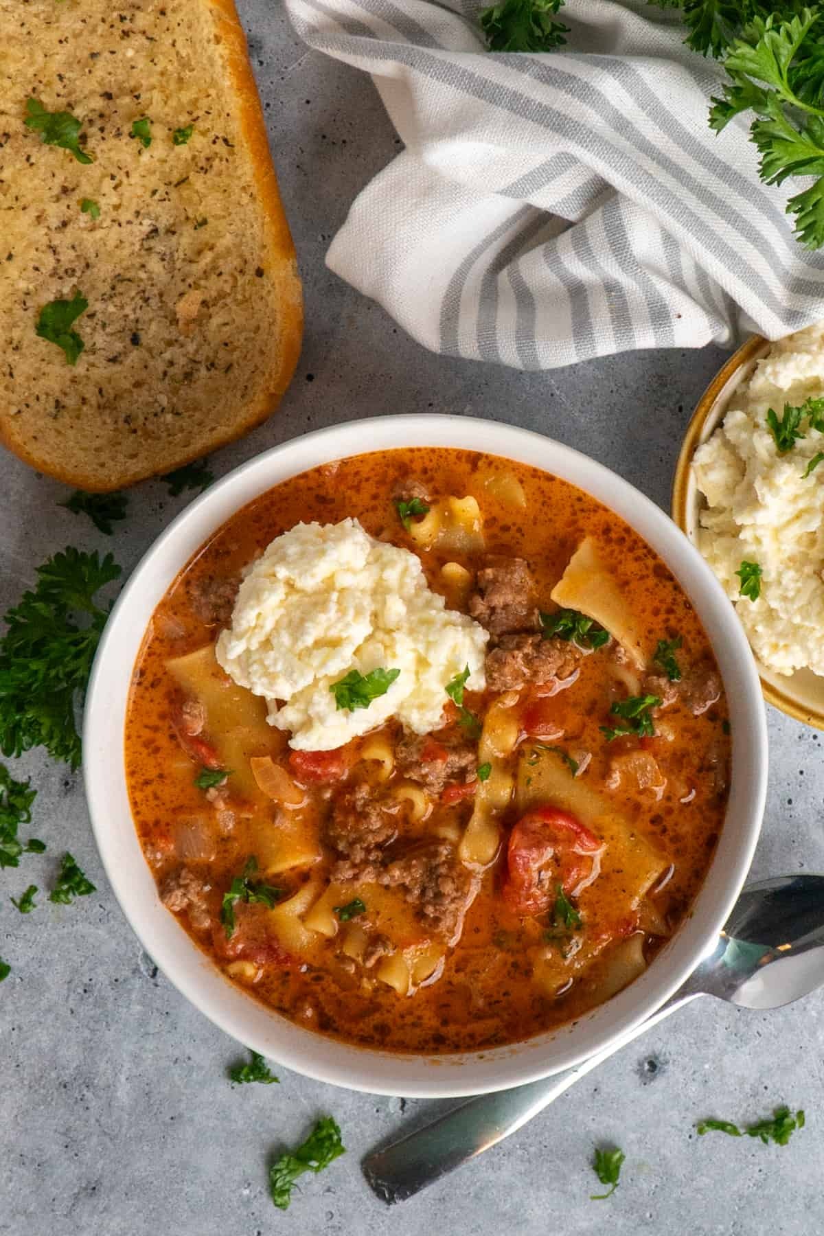 طريقة عمل شوربة اللازانيا