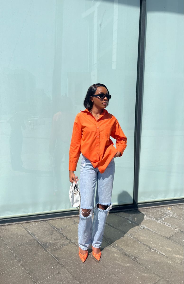 orange color