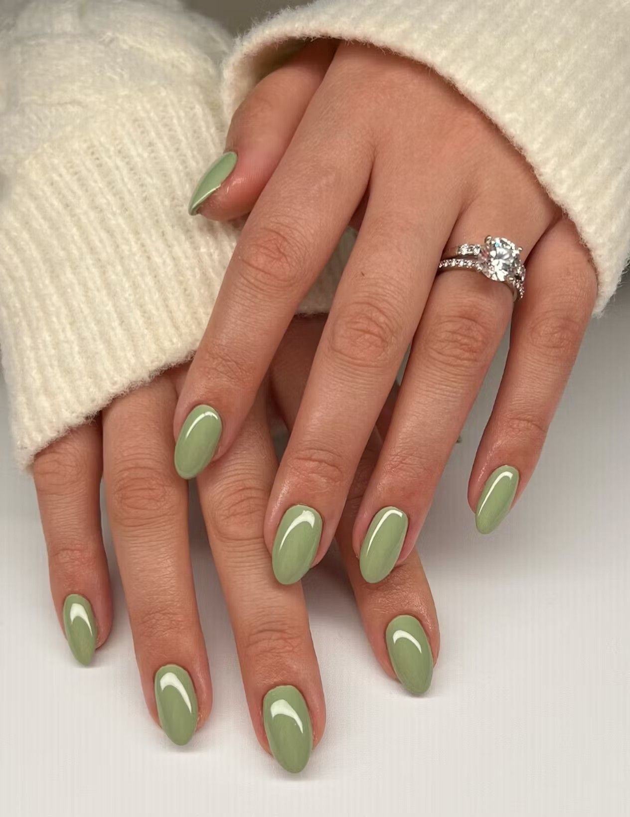 Pistachio Green.2