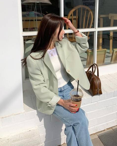 Sage Green color