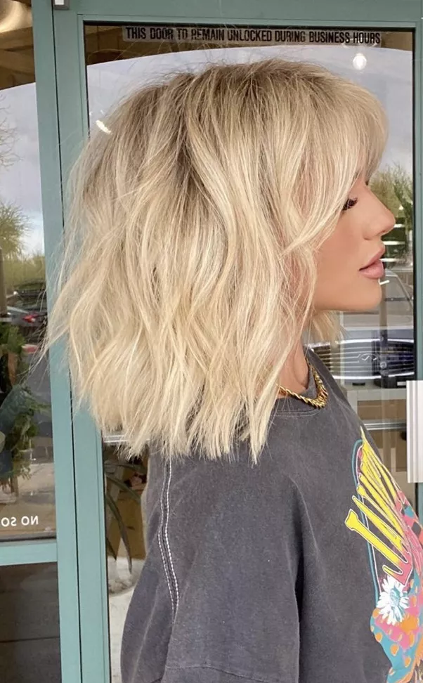 Shaggy Shoulder Cut