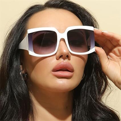 Oversized Sunglasses.3