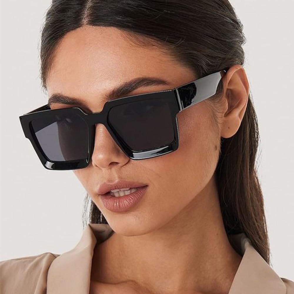 Oversized Sunglasses.6