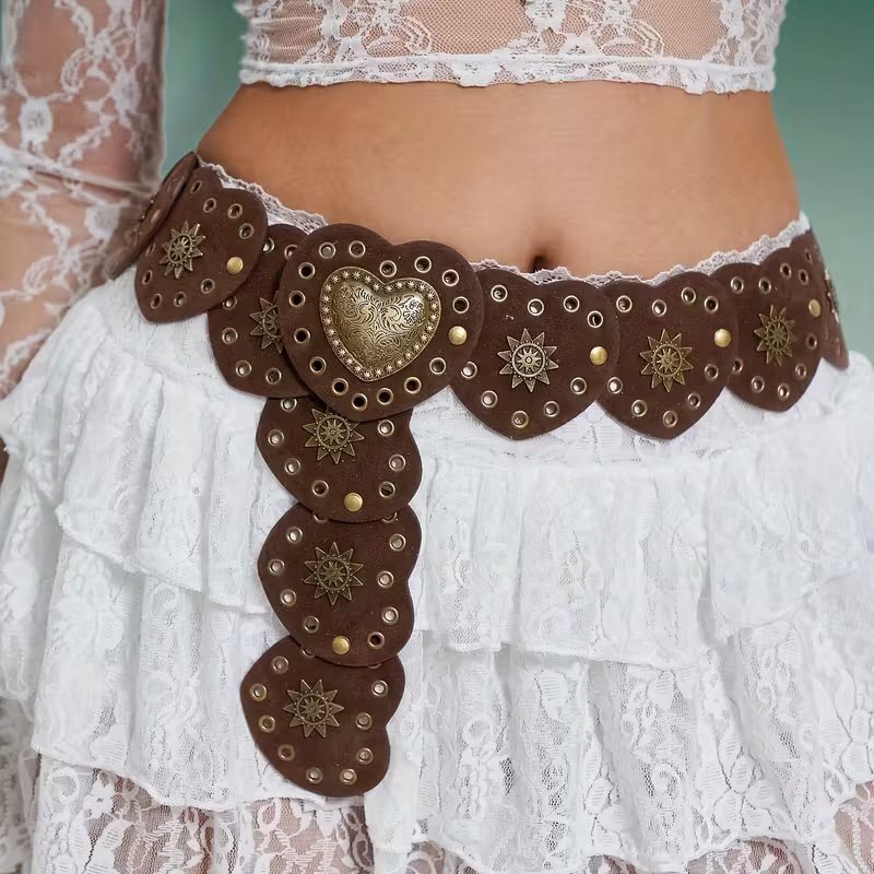 Statement Belts.6