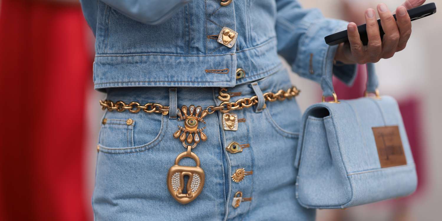 Statement Belts.8