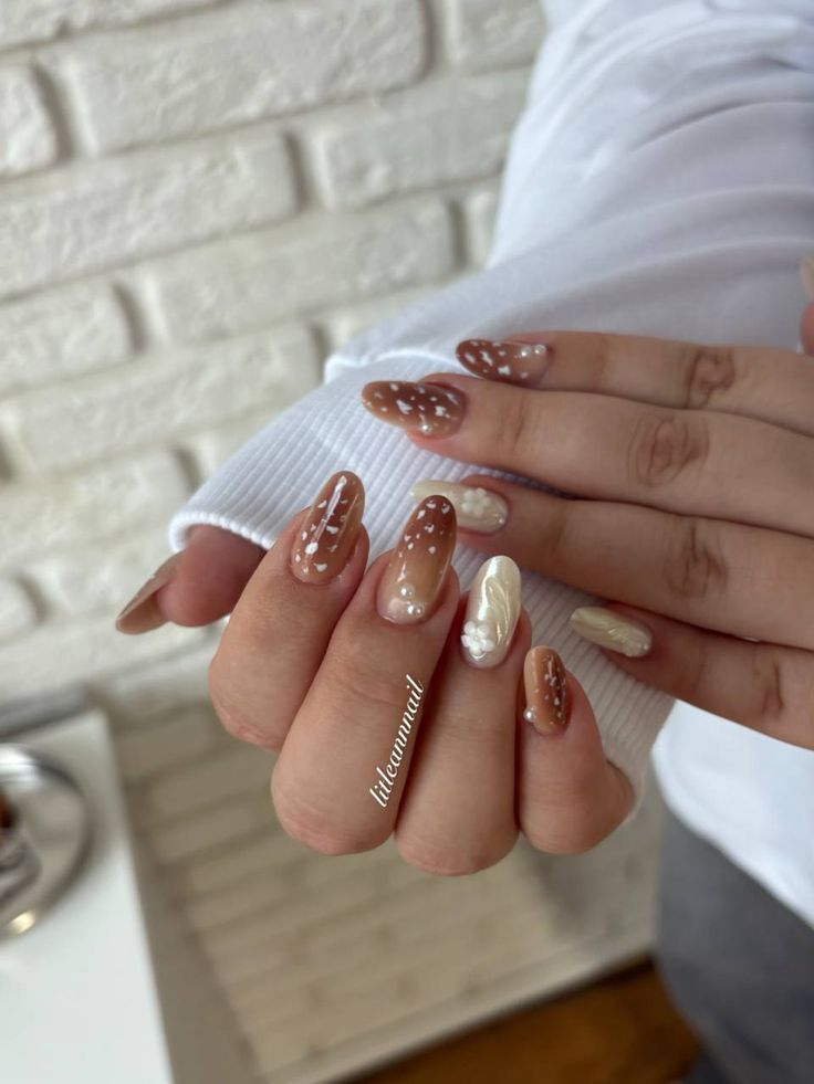 Deer Print Nails 19