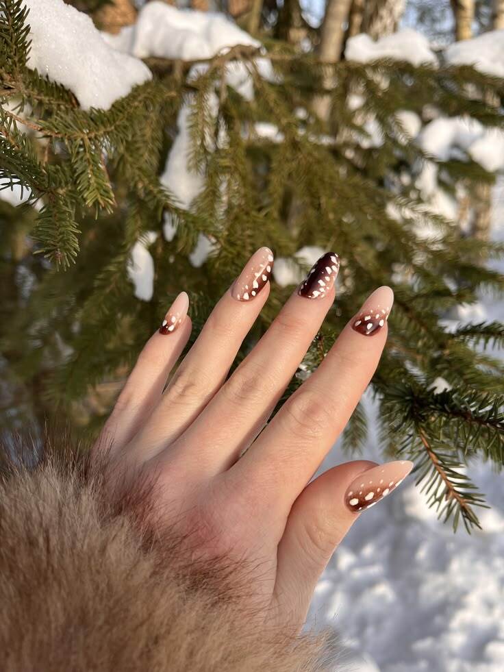Deer Print Nails 20