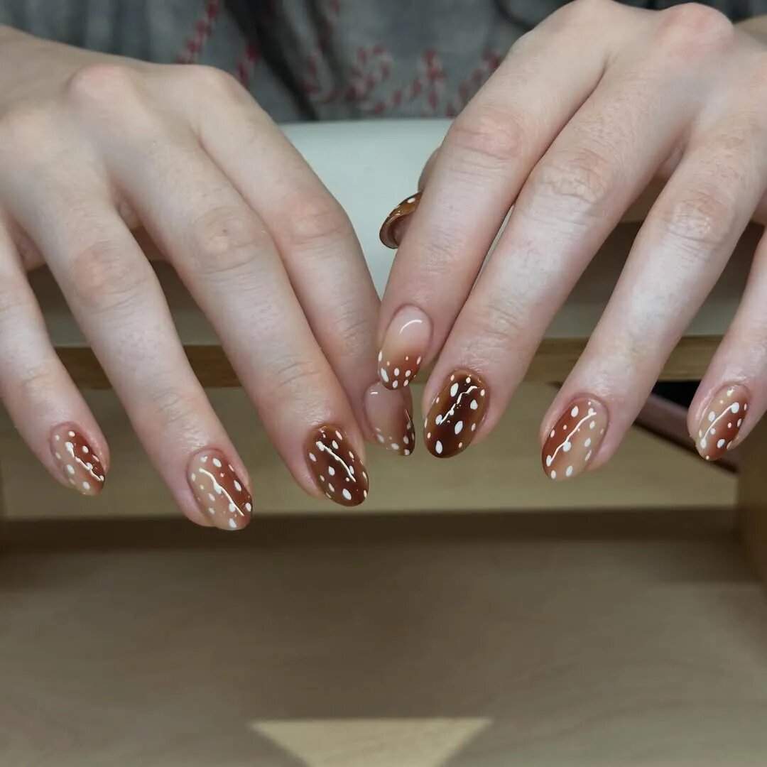 Deer Print Nails 7