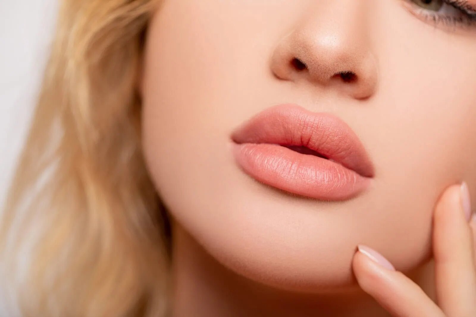 Plumber lips