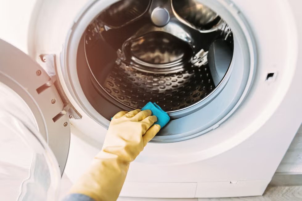 Clean Washing Machine 1